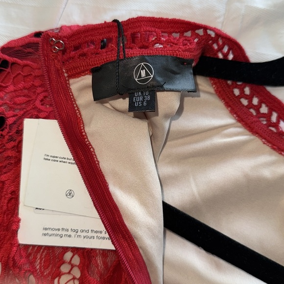 missguided Red Lace Bohemian Romper - Picture 8 of 9